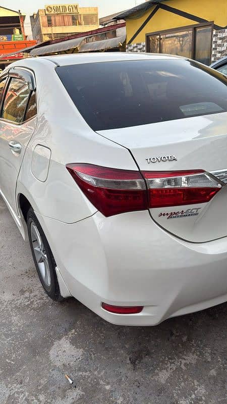 Toyota Corolla GLI 2015 3