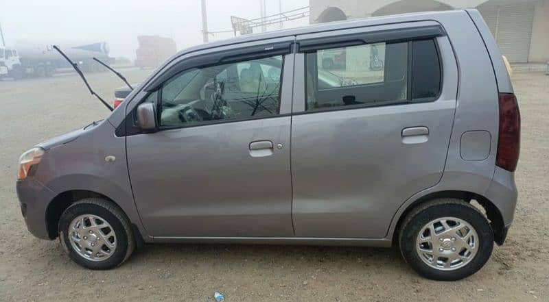 Suzuki Wagon R 2019 10