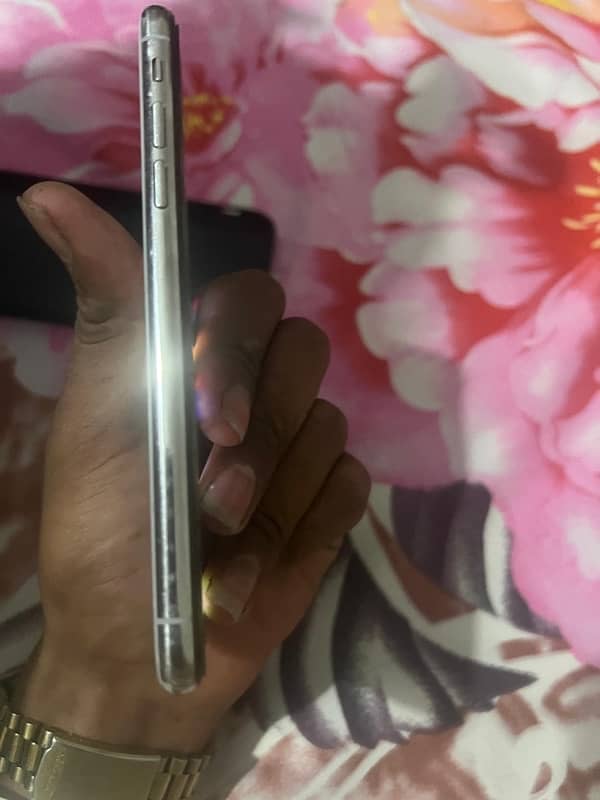 IPhone X 64 gb 1