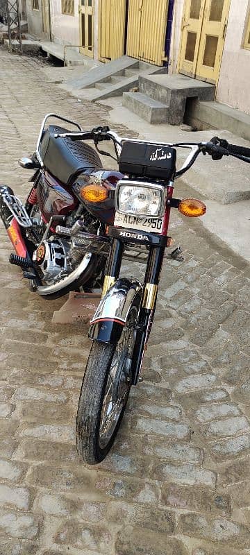 Honda CG 125 2022 model. 3