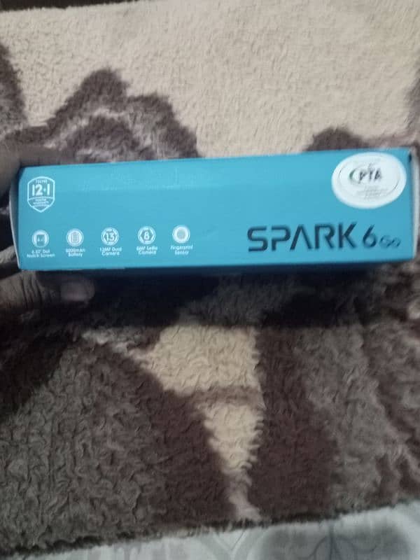 mobil dabba charger blue clour me he Techno spark 6 go 4gb 64gb 1