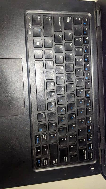 Dell latitude core i5 5th gen 1