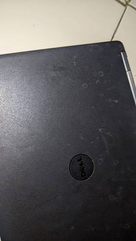 Dell latitude core i5 5th gen 7