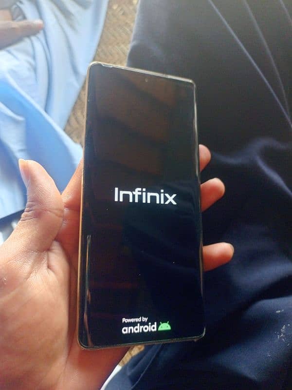 infinix not 40 pro 12+12/256 memory 3