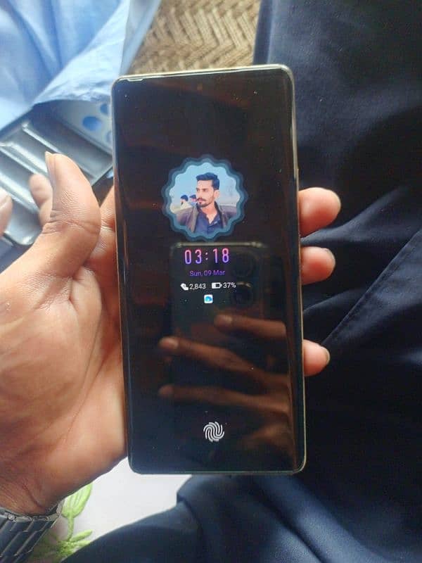 infinix not 40 pro 12+12/256 memory 4