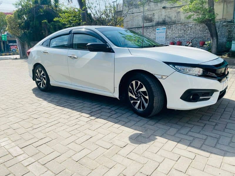 Honda Civic VTi 2016 5