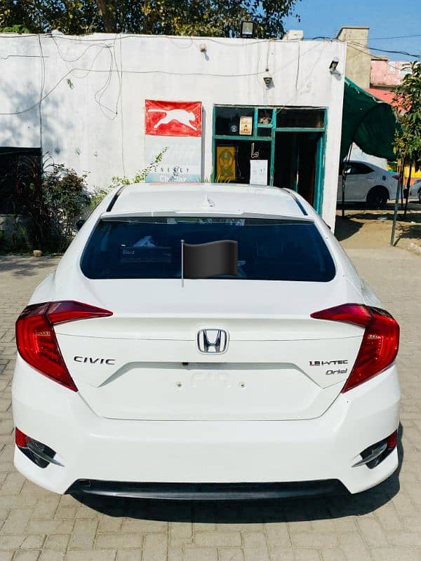 Honda Civic VTi 2016 6