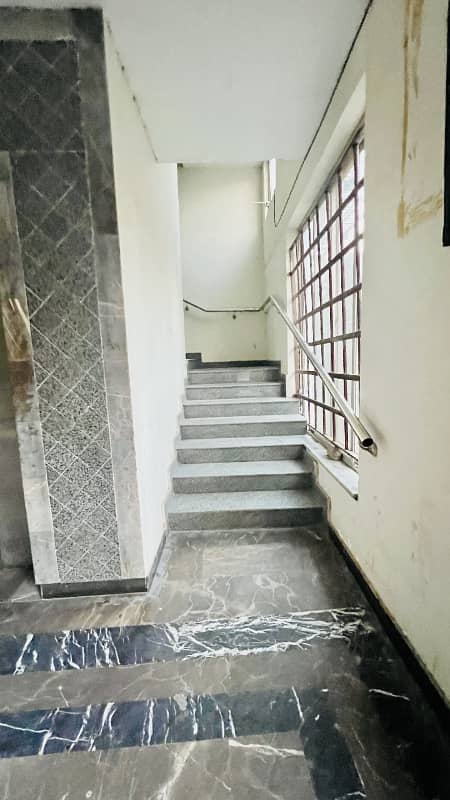 1 Bed Fully Furnished Apartment With Separate Entrance For Sale In Bahria Town Lahore 6