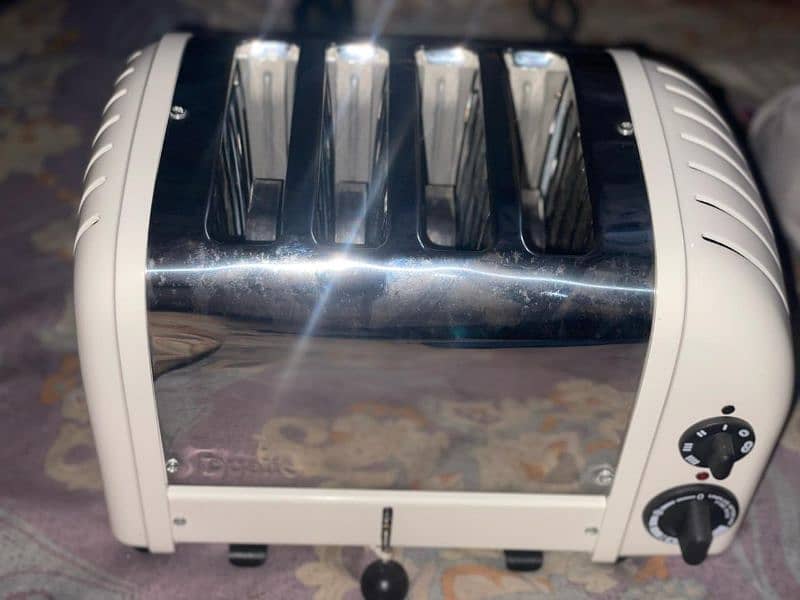 dualit bread toaster 0