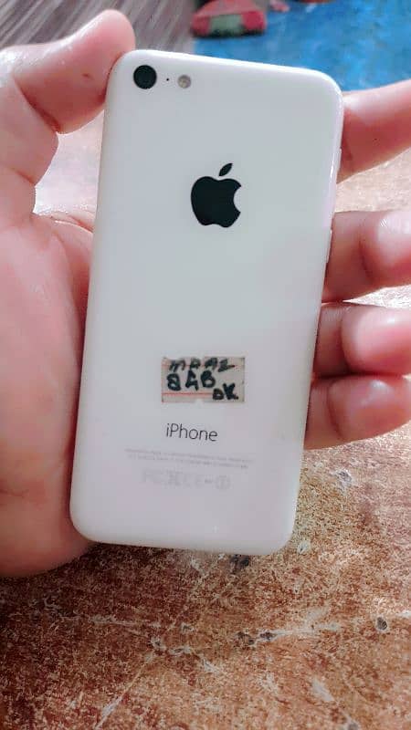 i phone 5c bilkul ok non pta hai ya phir sim working main ho sakti hai 6