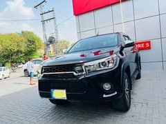 Toyota Hilux Revo V Automatic 2.8 2019