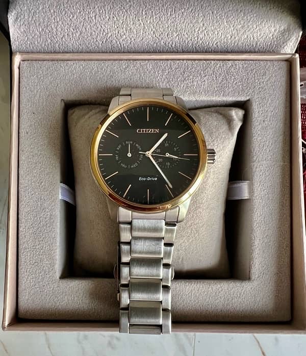 Excellent condition Citizen Eco-Drive Watch AO9044-51E for sale 2