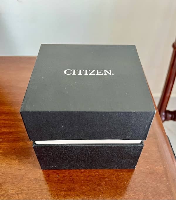 Excellent condition Citizen Eco-Drive Watch AO9044-51E for sale 4