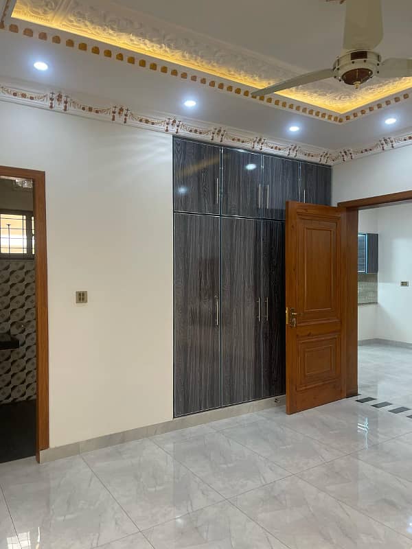 10 Marla Brand New 1st Entry Luxury House Is For Rent In Wapda Town Phase 1. 0