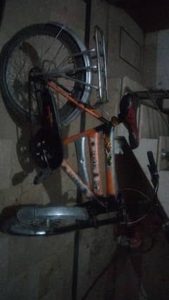 Good condition Tyre new soft seat full new cycle