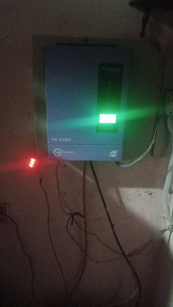 Fronus inverter PV 3200 0