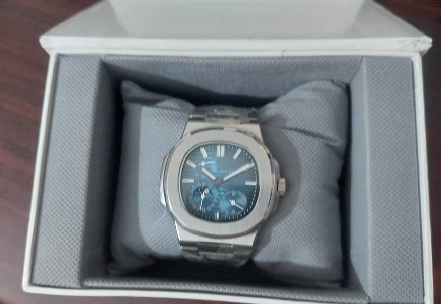 Patek Philipe Blue Dial Watch 2