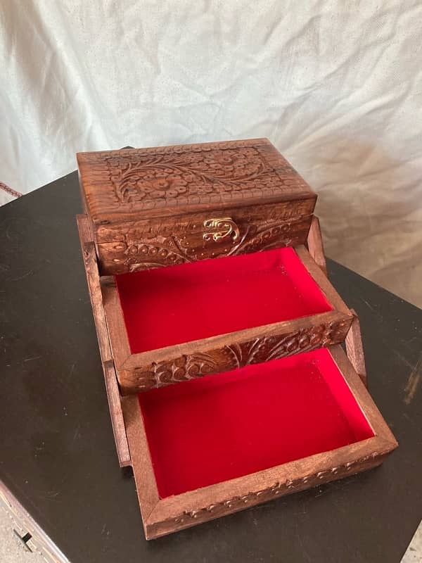 Wooden Jewelry and Accessories Box 3