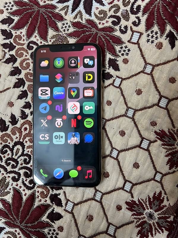 Iphone XS (64 GB) Non PTA 1