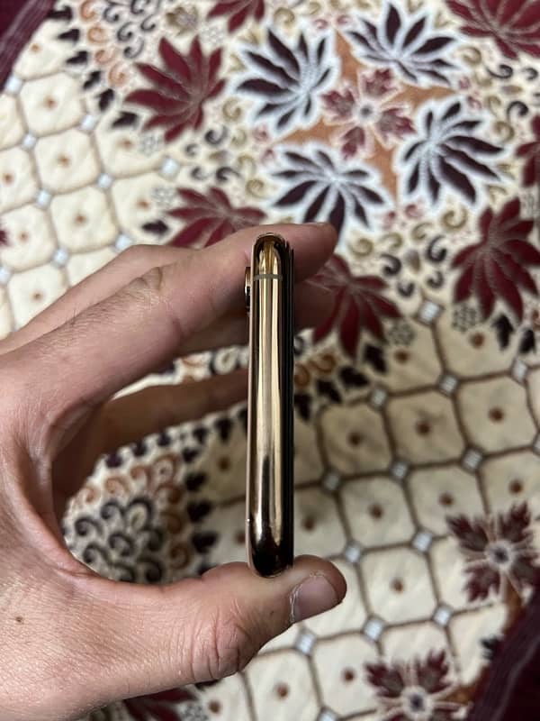 Iphone XS (64 GB) Non PTA 3