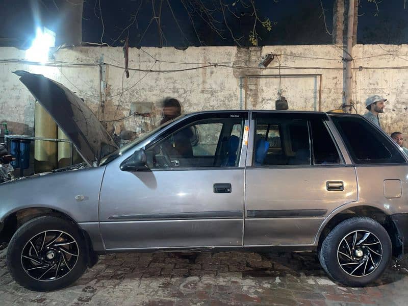 Suzuki Cultus VXR 2012 1