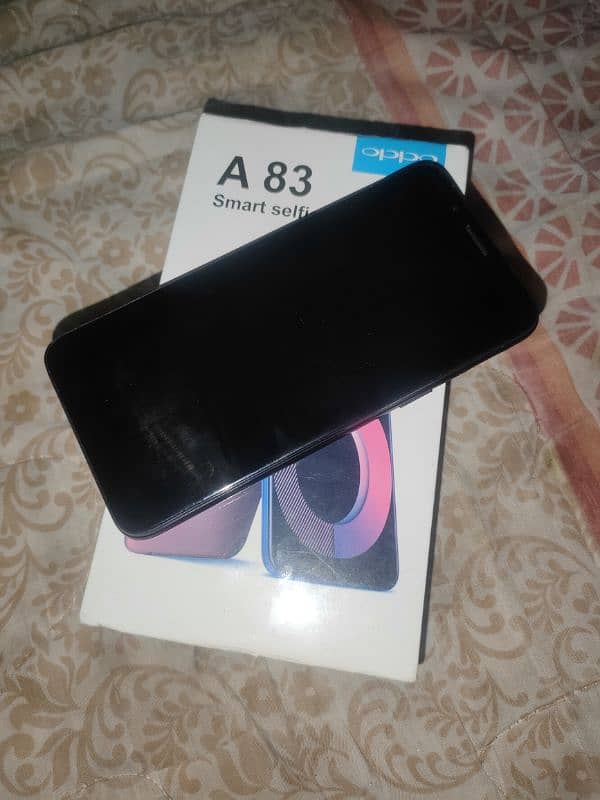 oppo A83 1