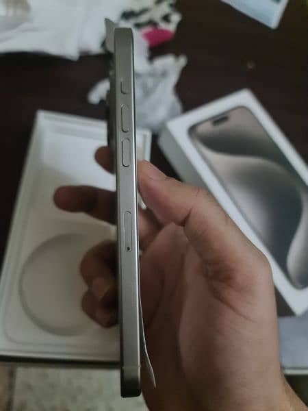 Iphone 15 pro max 256 natural titanium brand new non pta 7