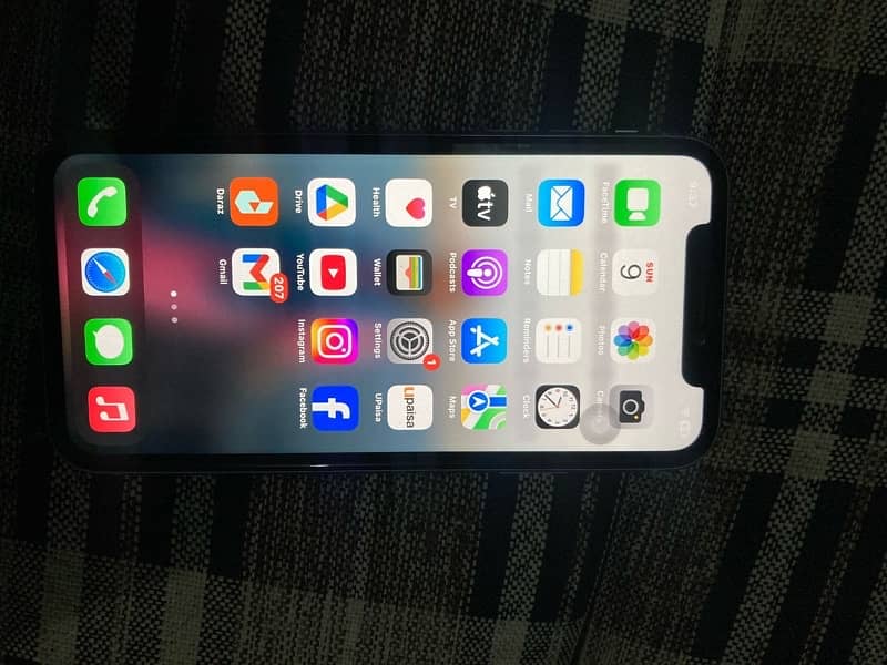 Iphone 11 64 GB Factory unlock Face id ok 5