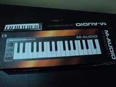 M-Audio Keystation Mini 32 MIDI controller