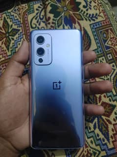 One plus 9 5g (pta approved) (10/10) WhatsApp 03045333631.03185109559.