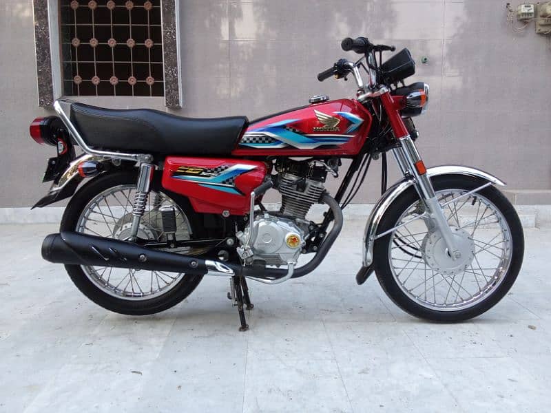 Honda 125cc Non Accident Red Colour 0300-6612088 0