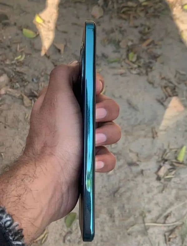 oppo Reno 12f 3