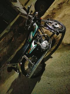 Honda 125 black 2023