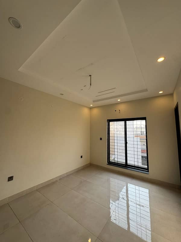 5 Marla Corner House For Rent In F-Block DHA Rahber Phase 11 Lhr. 5