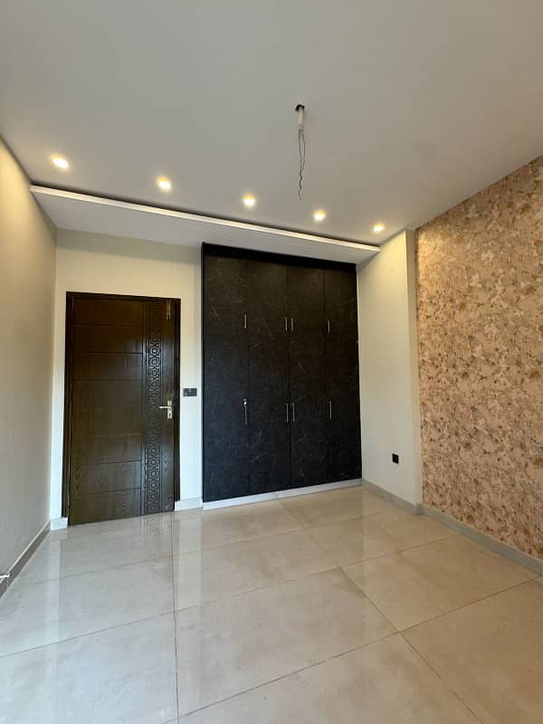 5 Marla Corner House For Rent In F-Block DHA Rahber Phase 11 Lhr. 20