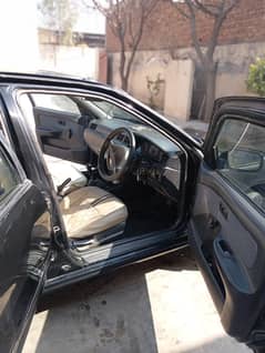 Nissan Sunny 2004