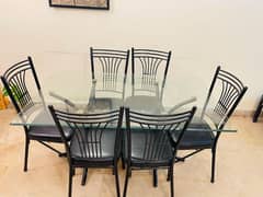 dinning table, 6 seater, amazing condition