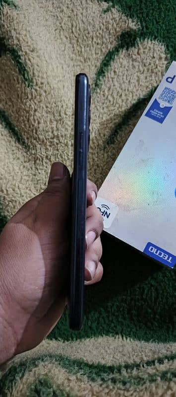 Tecno camon 18p 3