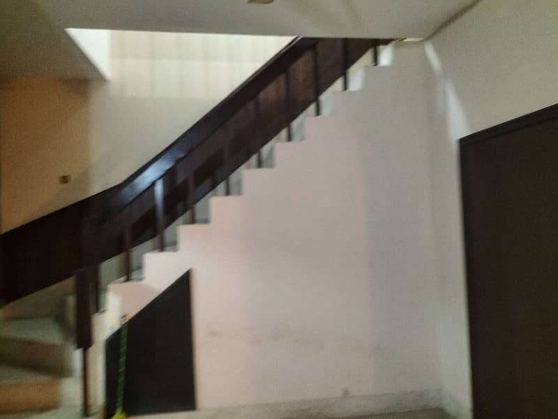 Johar Town Near Akbar Chowk 5 Marla Solid Double Story House Gated community 13