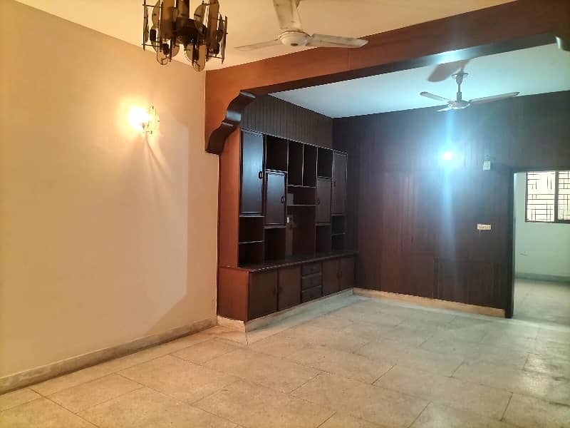 Johar Town Near Akbar Chowk 5 Marla Solid Double Story House Gated community 21