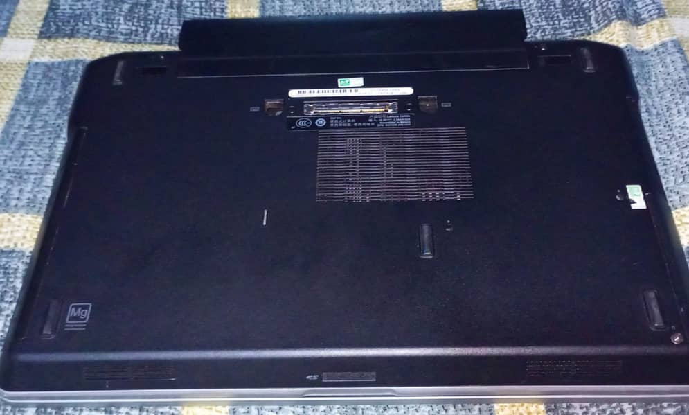 Dell Latitude i5 3rd Genration 14" Screen, 8Gb RAm, 500 Gb Hardisk 1