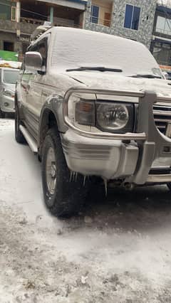 Mitsubishi Pajero 1995