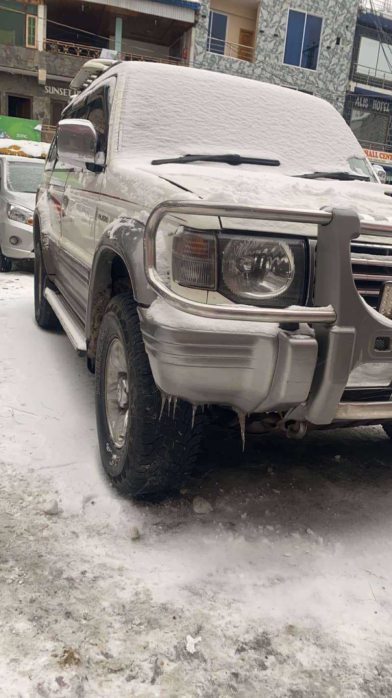 Mitsubishi Pajero 1995 0