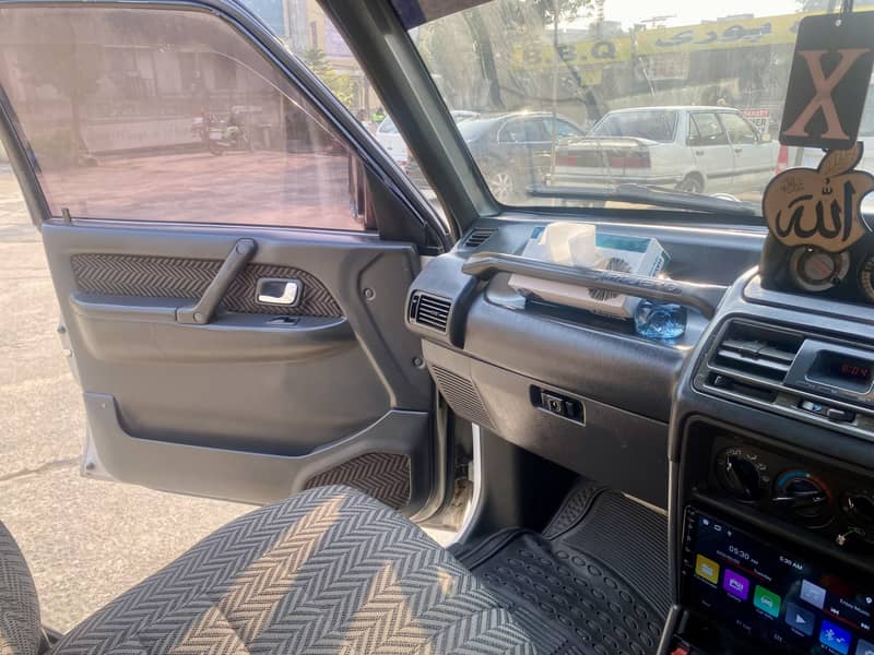 Mitsubishi Pajero 1995 9