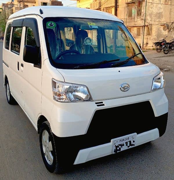 Daihatsu Hijet 2024 2