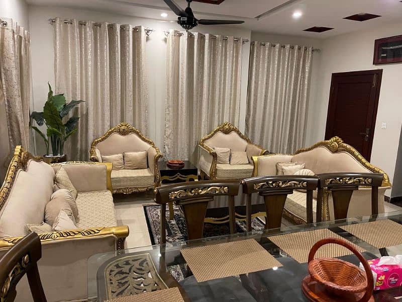 Sofa Set 7 Seat's Gold + tables 1