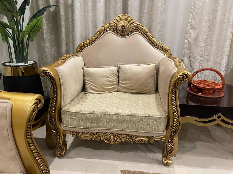 Sofa Set 7 Seat's Gold + tables 4