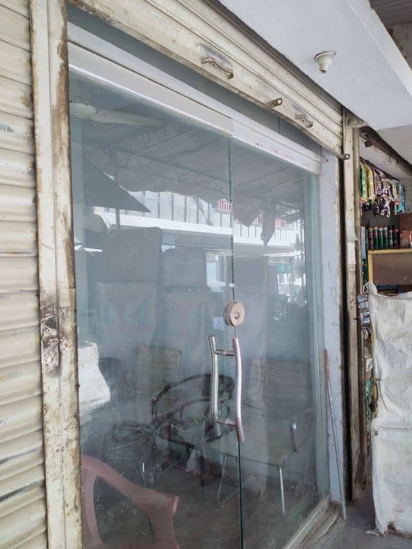 I am selling glass door. 10