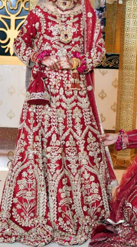 Designer bridal lahnga urgent for sale 1