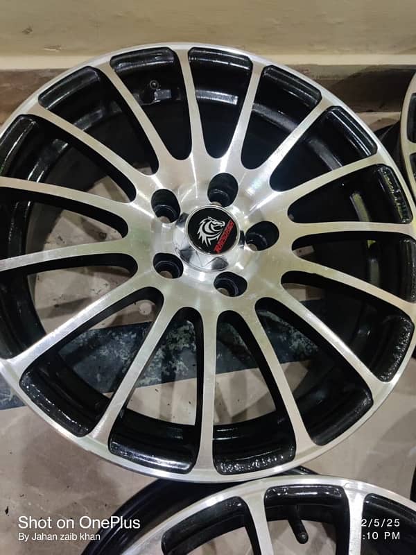 15 inch Alloy rims 4